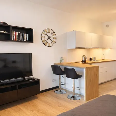 Apartment Domaniewska Premium Apartament *